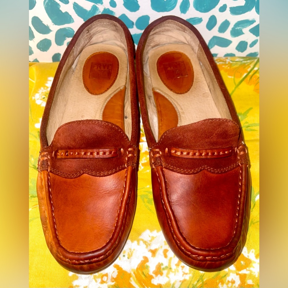 Frye leather and suede 2 toned loafers mens 8.5, women’s 10 GUC